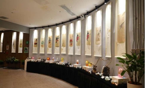 福田非遗文化艺术展呈现齐白石原章版画，探索传统与现代交融