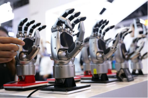 我国加速人工智能赋能制造业发展
